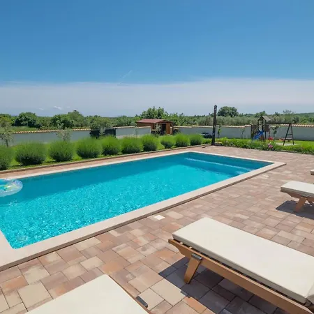Anima Calma Filipana- Family Surrounded With Vineyards And Olive Groves * Filipana